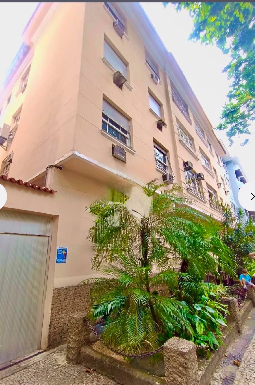 Foto 21 de Apartamento reformado e porteira fechada no coração do Leblon